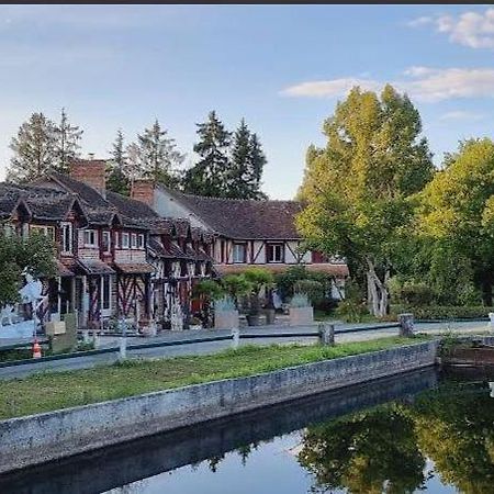 Le Moulin De Villiers Otel Nouan-le-Fuzelier Dış mekan fotoğraf